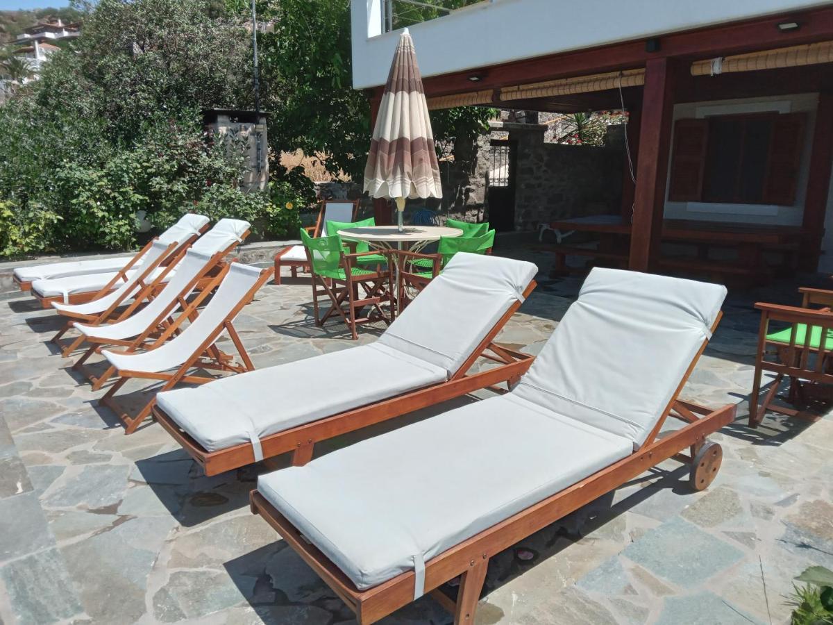 Fantastic House With A Wonderful View Of The Sea Villa Kapotidhes Luaran gambar