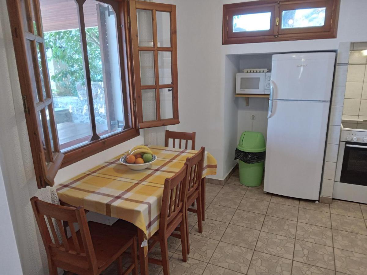 Fantastic House With A Wonderful View Of The Sea Villa Kapotidhes Luaran gambar