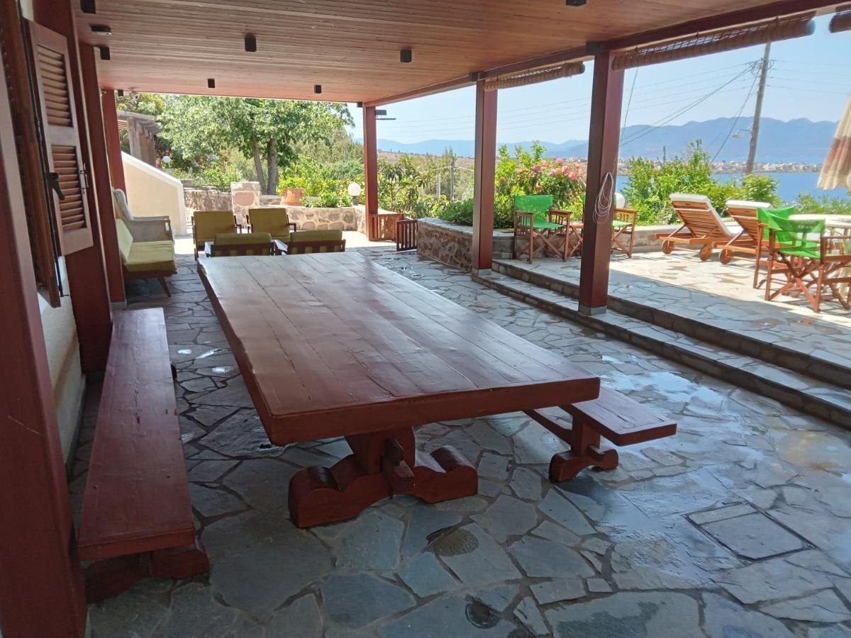 Fantastic House With A Wonderful View Of The Sea Villa Kapotidhes Luaran gambar